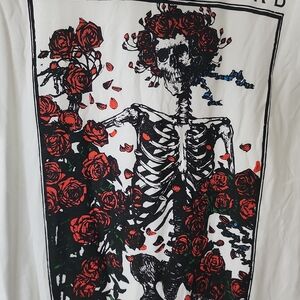 Grateful Dead White Skull Graphic Tee